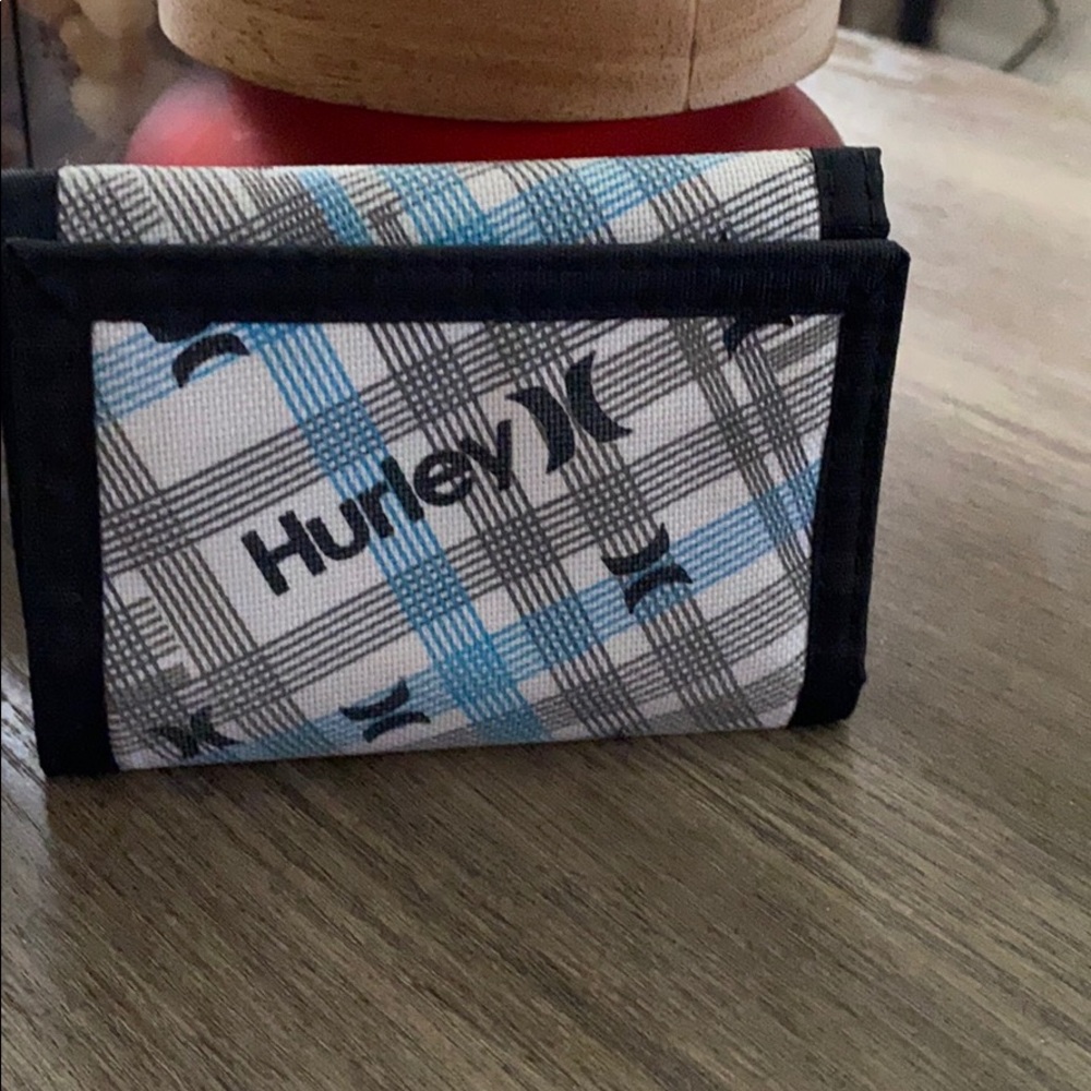 Hurley wallet